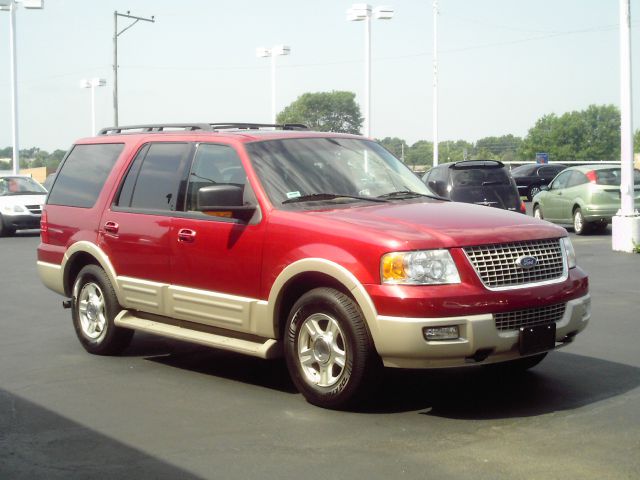 Ford Expedition E320 - Extra Sharp SUV