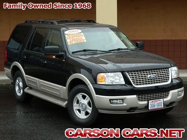 Ford Expedition 2005 photo 2