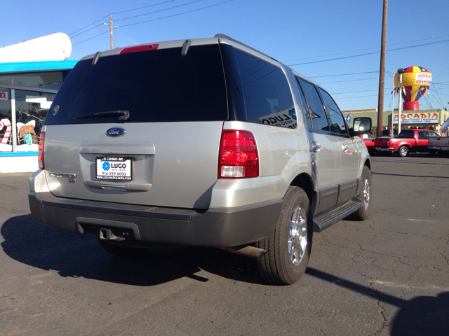 Ford Expedition 2005 photo 3