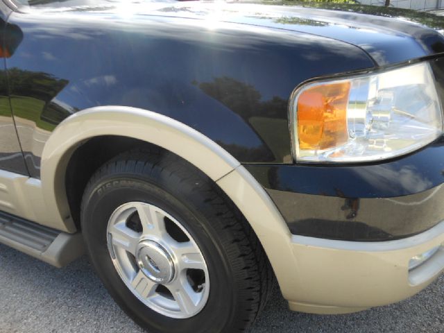 Ford Expedition 2005 photo 15