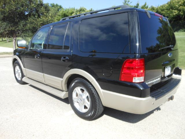 Ford Expedition 2005 photo 16