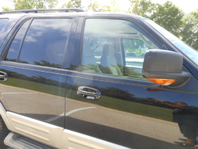 Ford Expedition 2005 photo 28