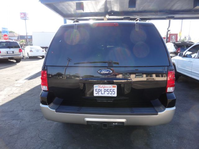 Ford Expedition 2005 photo 4