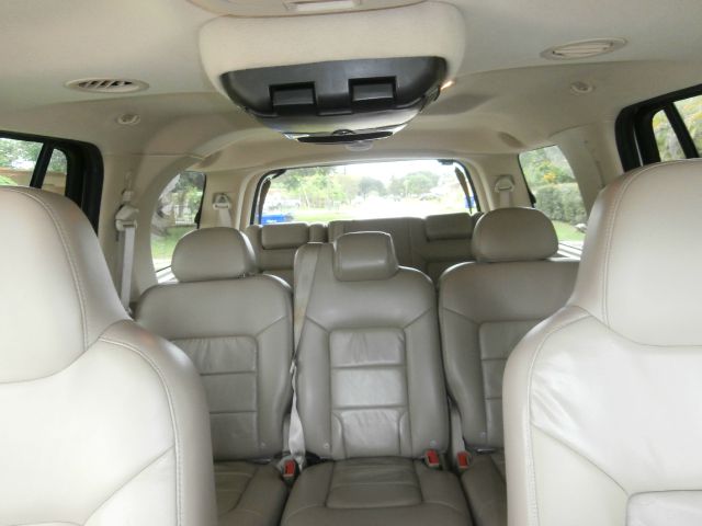 Ford Expedition 2005 photo 11