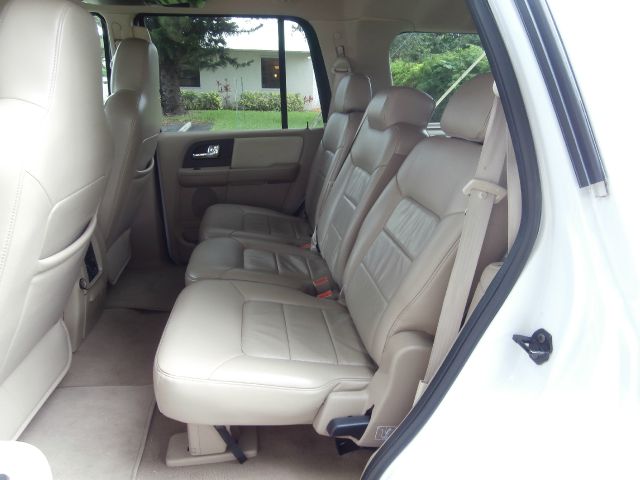 Ford Expedition 2005 photo 14