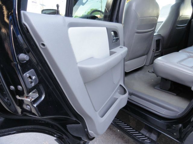 Ford Expedition 2005 photo 43