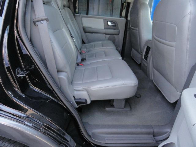 Ford Expedition 2005 photo 48