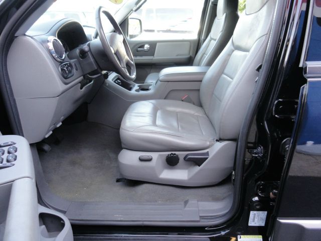 Ford Expedition 2005 photo 7