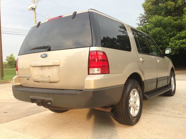 Ford Expedition 2005 photo 4