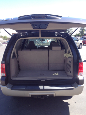 Ford Expedition 2005 photo 6