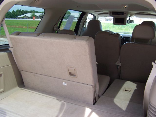 Ford Expedition 2005 photo 13