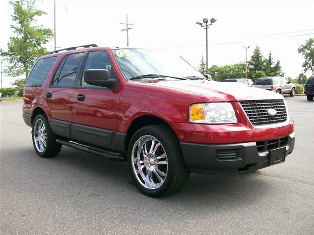 Ford Expedition XLS Sport Utility