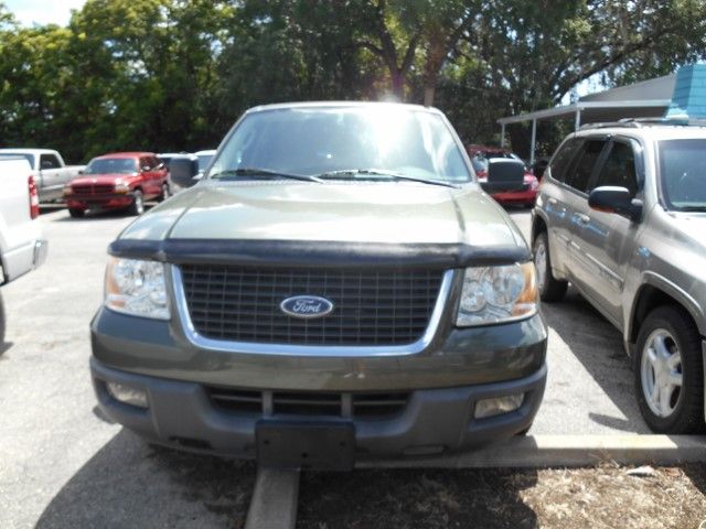 Ford Expedition 2005 photo 4