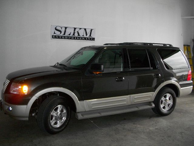 Ford Expedition 2005 photo 3