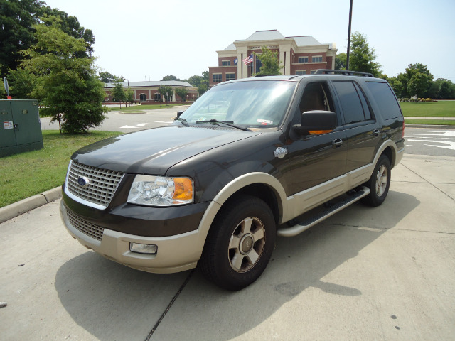 Ford Expedition 2006 photo 2