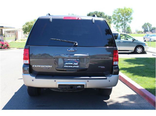 Ford Expedition 2006 photo 3