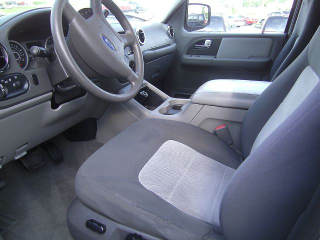 Ford Expedition SL 4x4 Regular Cab SUV