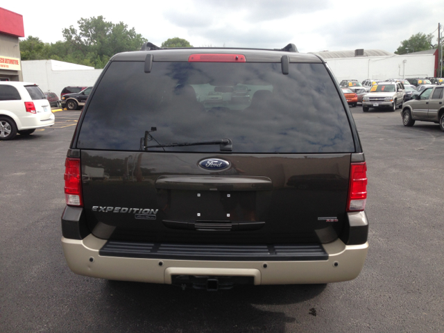 Ford Expedition 2006 photo 1