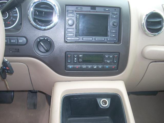 Ford Expedition 2006 photo 3