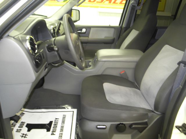 Ford Expedition SL 4x4 Regular Cab SUV