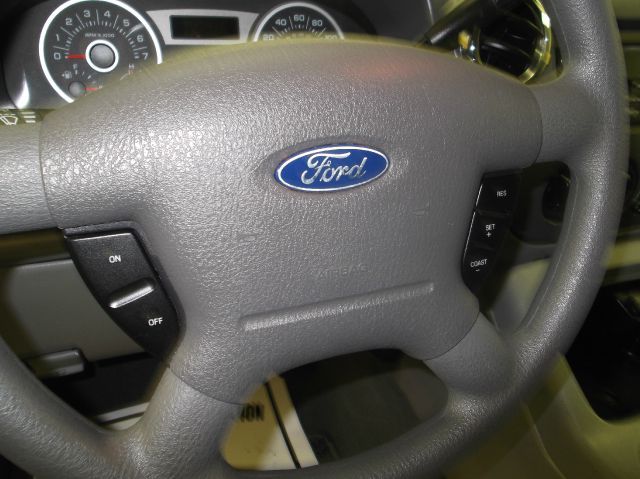 Ford Expedition 2006 photo 6