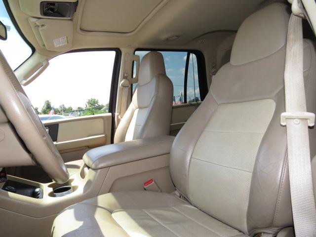 Ford Expedition 4X4- SR5- Double Cab SUV