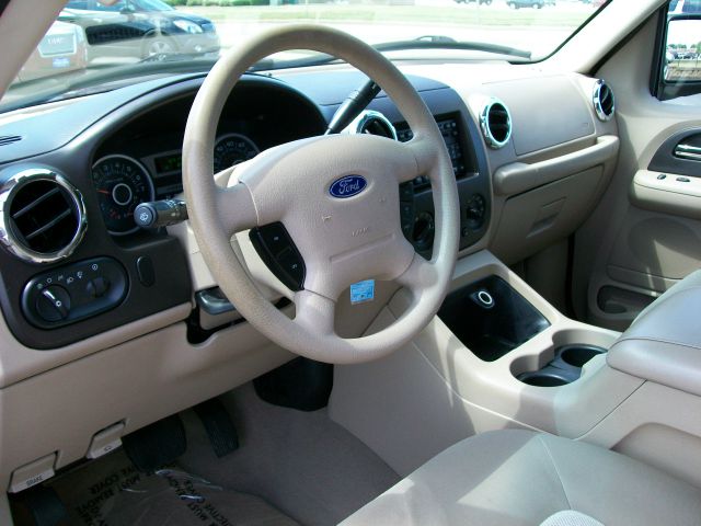 Ford Expedition 2006 photo 2