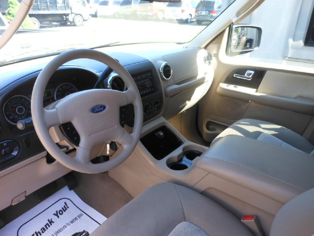 Ford Expedition SL 4x4 Regular Cab SUV