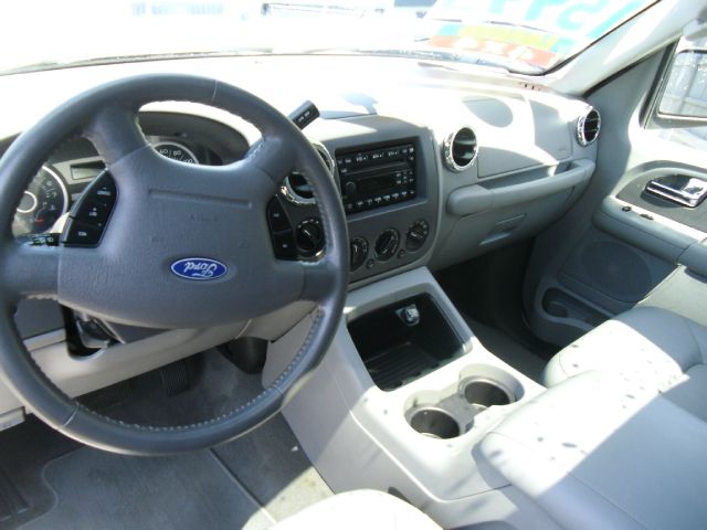 Ford Expedition 2006 photo 6