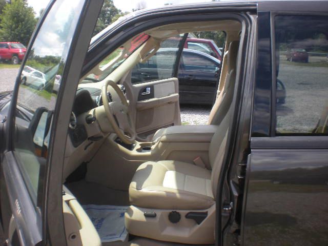 Ford Expedition 2006 photo 2