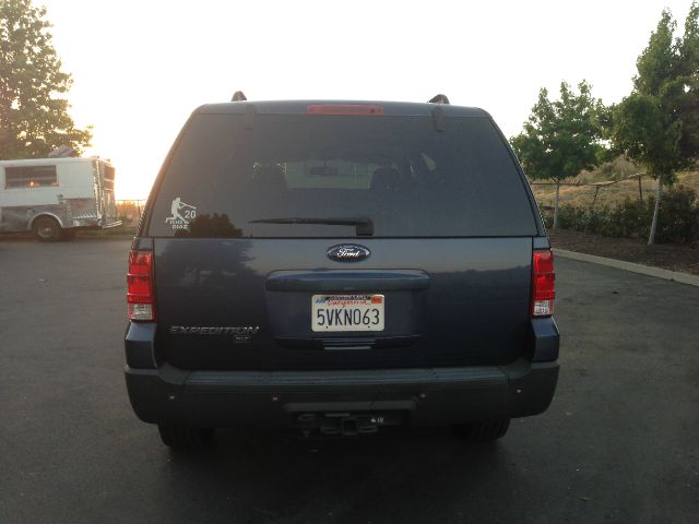 Ford Expedition 2006 photo 2