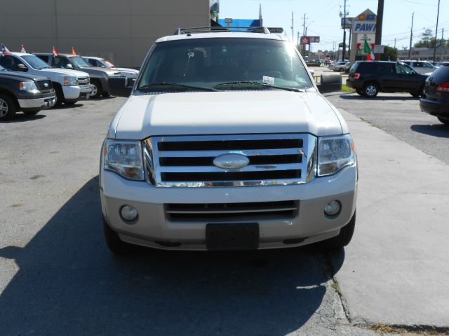 Ford Expedition SL 4x4 Regular Cab SUV