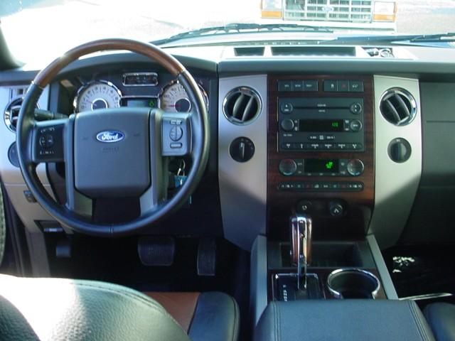 Ford Expedition 2007 photo 2