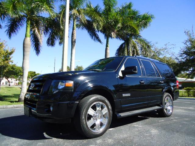 Ford Expedition SLT 25 Sport Utility