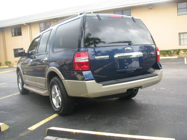 Ford Expedition SL 4x4 Regular Cab SUV