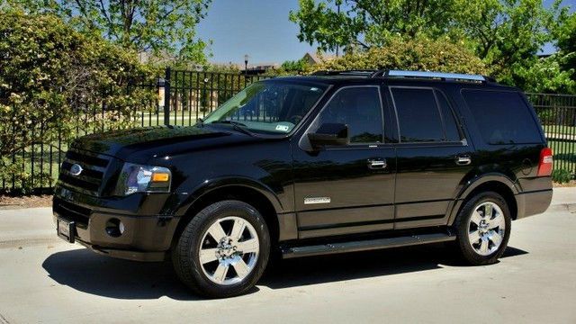 Ford Expedition Super SUV