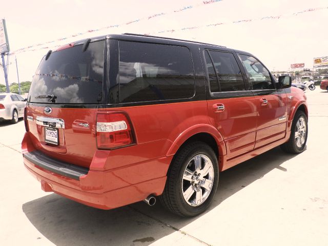 Ford Expedition Super SUV