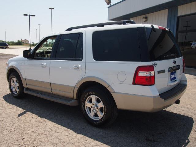 Ford Expedition 2009 photo 2