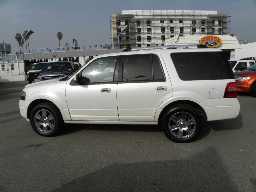 Ford Expedition 2009 photo 2