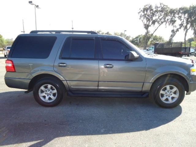 Ford Expedition 2010 photo 4