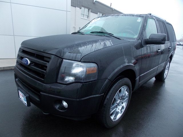 Ford Expedition 2010 photo 1