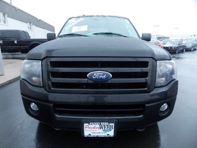 Ford Expedition 2010 photo 2