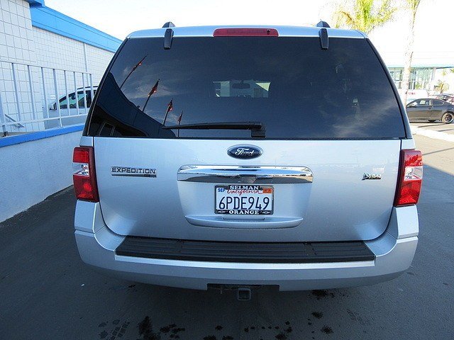 Ford Expedition 2010 photo 3