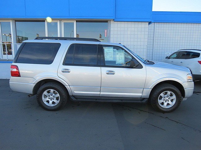 Ford Expedition 2010 photo 1