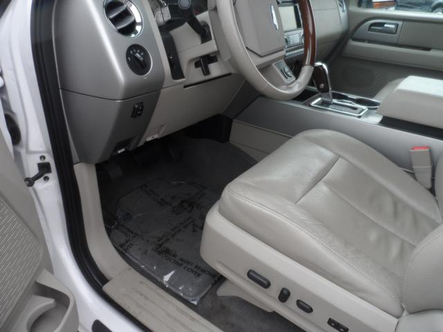 Ford Expedition 2010 photo 4