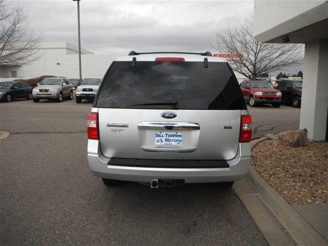 Ford Expedition 2010 photo 5