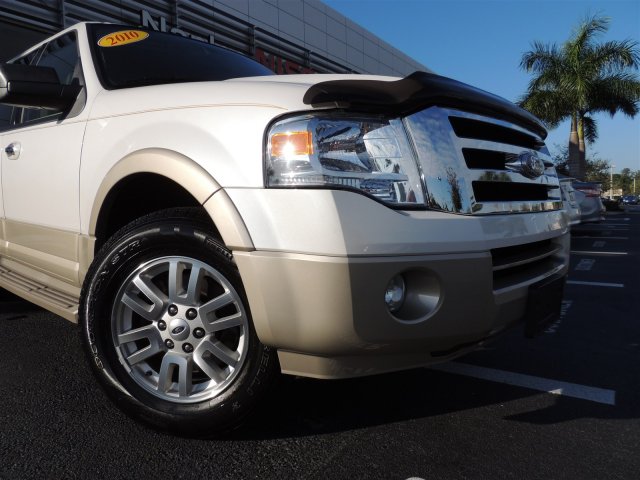 Ford Expedition 2010 photo 1