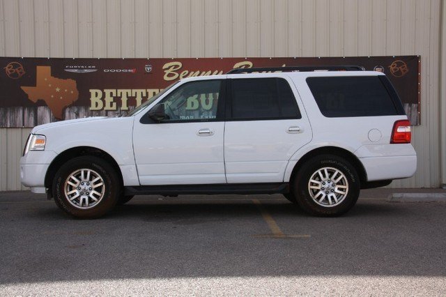 Ford Expedition 2011 photo 3