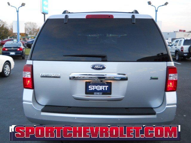 Ford Expedition 2011 photo 4