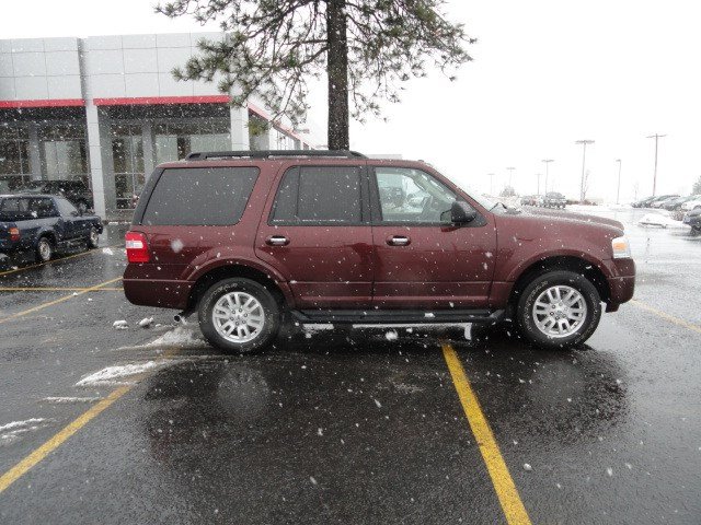 Ford Expedition 2011 photo 3